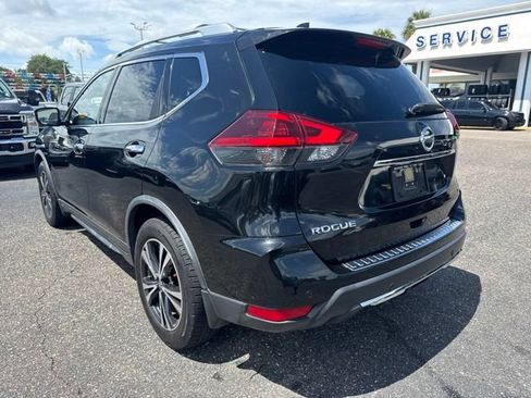 Used 2019 Nissan Rogue SV w/ Premium Package FWD image 6