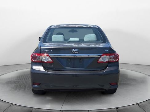Used 2011 Toyota Corolla LE FWD image 4