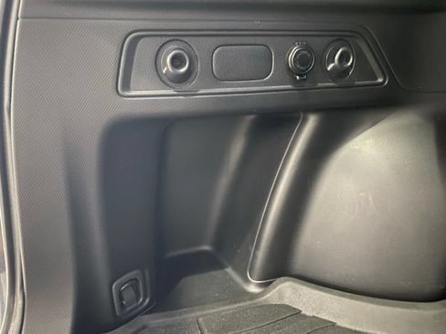 Used 2019 Subaru Forester Sport w/ Popular Package #2 AWD/4WD image 8
