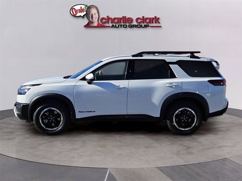 New 2025 Nissan Pathfinder Rock Creek image 3