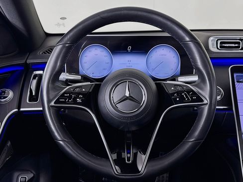 Certified 2022 Mercedes-Benz S 500 4MATIC image 18
