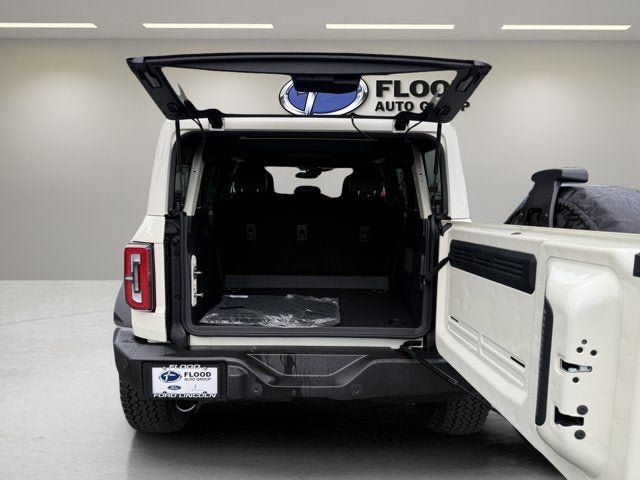New 2026 Ford Bronco Outer Banks w/ Sasquatch Package AWD/4WD image 8