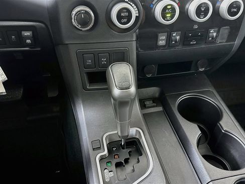 Used 2018 Toyota Sequoia TRD Sport AWD/4WD image 19