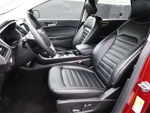 Used 2019 Ford Edge SEL w/ Equipment Group 201A image 10