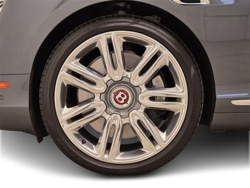 Used 2017 Bentley Continental GT image 12