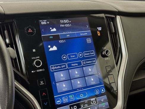 Used 2023 Subaru Outback Premium image 21