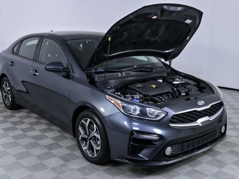 Used 2019 Kia Forte LXS image 28