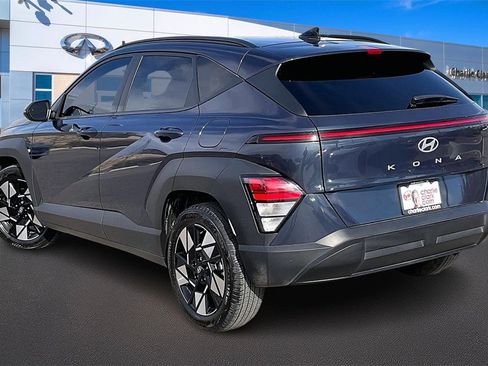 Used 2024 Hyundai Kona SEL w/ Convenience Package image 12