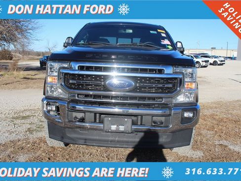 Used 2022 Ford F250 Lariat w/ Lariat Value Package image 2