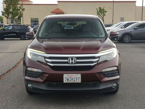 Used 2016 Honda Pilot EX image 2