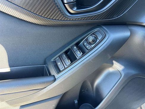 Used 2023 Subaru Crosstrek 2.0i image 17