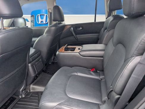 Used 2021 Nissan Armada SL w/ Captain's Chairs Package RWD image 15
