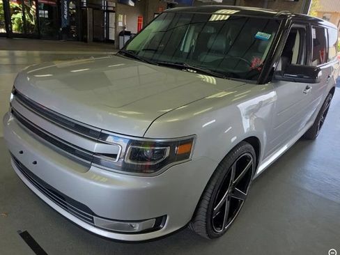 Used 2019 Ford Flex Limited w/ Appearance Package AWD/4WD image 1