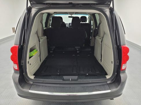 Used 2017 Dodge Grand Caravan SE w/ Power Window Group FWD image 29