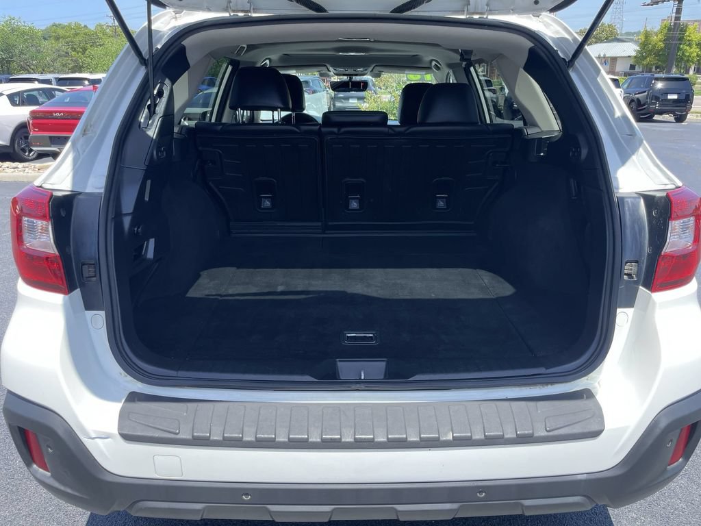 Used 2018 Subaru Outback 2.5i Limited AWD/4WD image 39