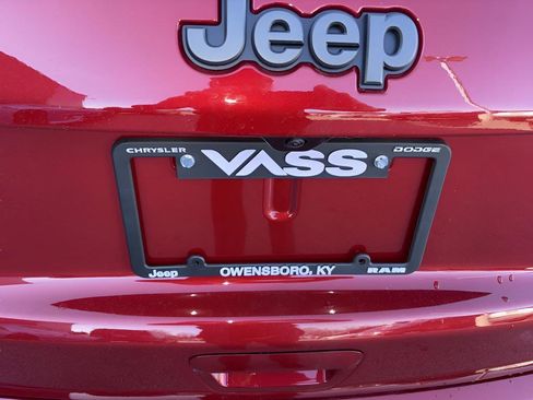 New 2026 Jeep Compass Latitude AWD/4WD image 4