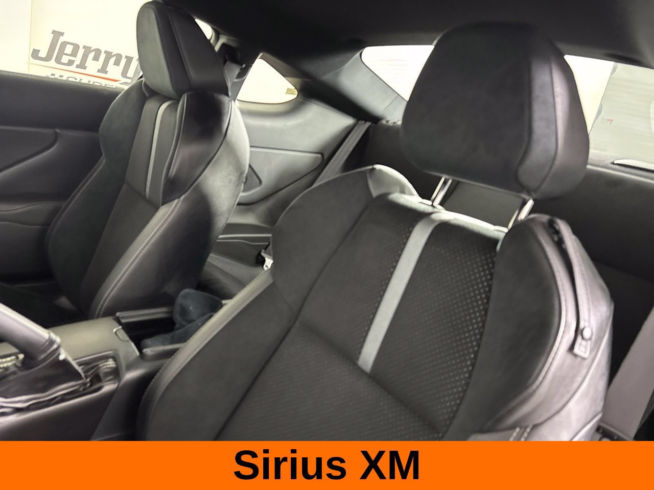 Used 2025 Toyota GR86 Premium RWD image 11