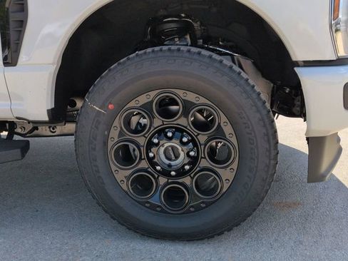 New 2026 Ford F250 Lariat AWD/4WD image 10
