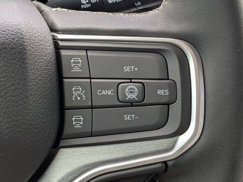 New 2026 Jeep Grand Wagoneer L 4WD w/ Premium Group I image 29