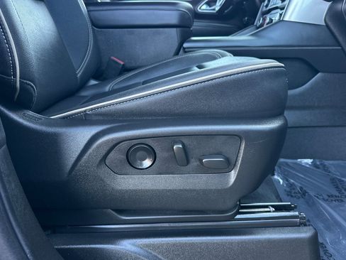 Used 2024 Chevrolet Tahoe Premier image 25