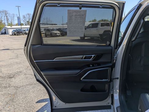 Used 2024 Kia Telluride SX Prestige X-Line AWD/4WD image 29