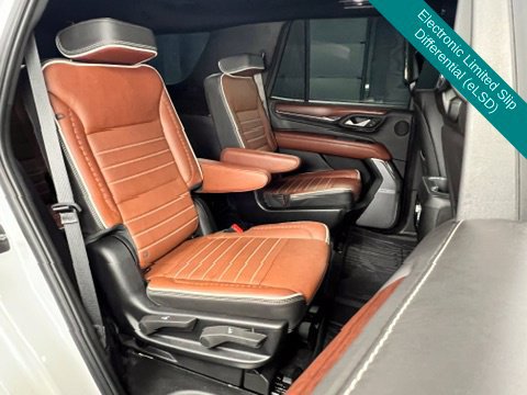 Used 2024 GMC Yukon Denali Ultimate w/ LPO, Floor Liner Package AWD/4WD image 18