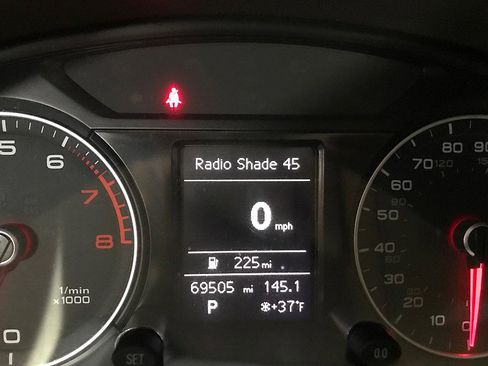 Used 2016 Audi Q5 2.0T Premium image 23