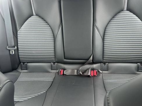 Used 2024 Toyota Camry SE w/ Convenience Package image 15