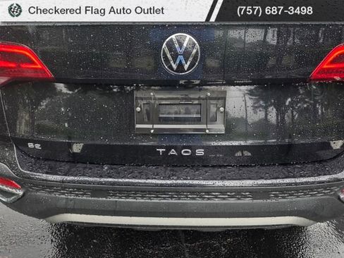 Used 2022 Volkswagen Taos SE FWD image 7