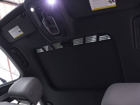 Used 2017 Audi A4 2.0T Prestige image 23