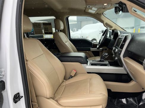 Used 2017 Ford F150 Lariat w/ Equipment Group 502A Luxury image 22