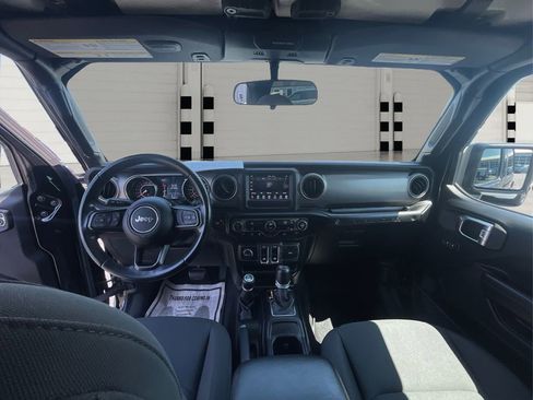 Used 2020 Jeep Wrangler Sport S image 21