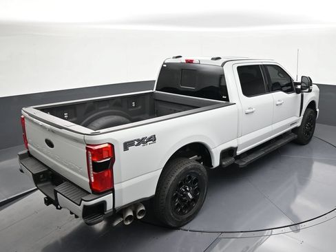 Used 2025 Ford F250 Lariat w/ Lariat Ultimate Package AWD/4WD image 19