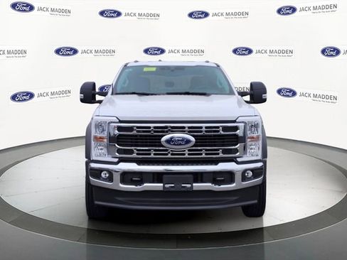 New 2026 Ford F550 4x4 Supercab Super Duty image 8