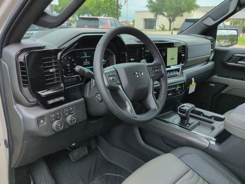 New 2026 Chevrolet Silverado 1500 ZR2 w/ Dark Appearance Package AWD/4WD image 8