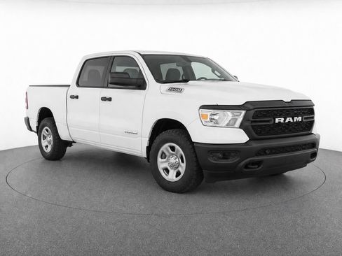Used 2022 RAM 1500 Tradesman w/ Level 1 Safety Group AWD/4WD image 2