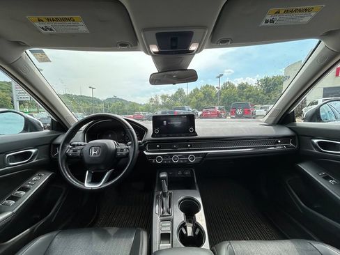 Used 2024 Honda Civic EX-L image 7