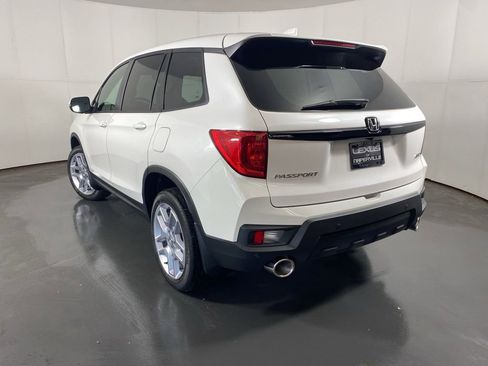 Used 2024 Honda Passport EX-L image 8