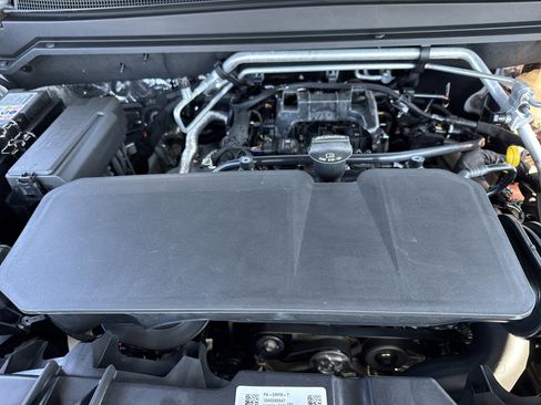 New 2026 GMC Canyon Elevation w/ Convenience Package image 30