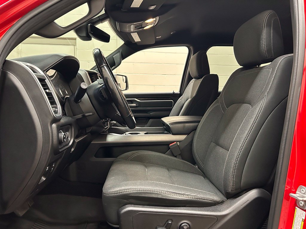 Used 2019 RAM 1500 Big Horn AWD/4WD image 8