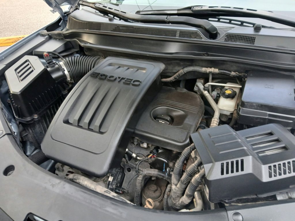 Used 2015 GMC Terrain SLE FWD image 19