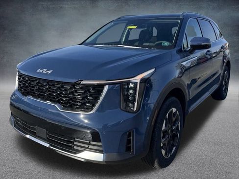 New 2026 Kia Sorento S image 1