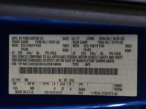 Used 2017 Ford Escape SE w/ SE Sport Appearance Package FWD image 33