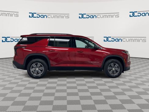 New 2026 Chevrolet Traverse LT w/ Driver Confidence Package AWD/4WD image 9