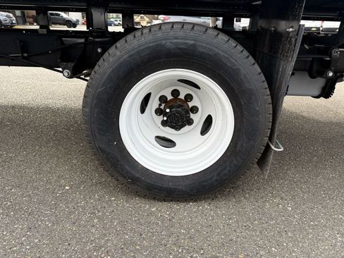 New 2026 Ford E-450 and Econoline 450 Super Duty w/ Power Equipment Group image 14