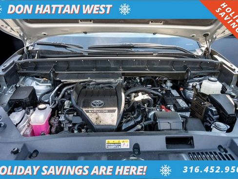 Used 2024 Toyota Highlander XLE image 40