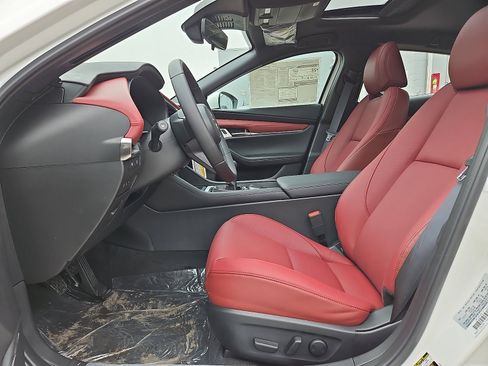 New 2026 MAZDA MAZDA3 2.5 S Hatchback w/ Premium Pkg image 11