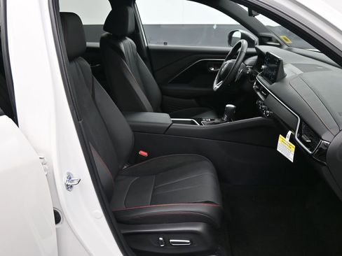 Certified 2025 Acura ADX A-Spec AWD/4WD image 25