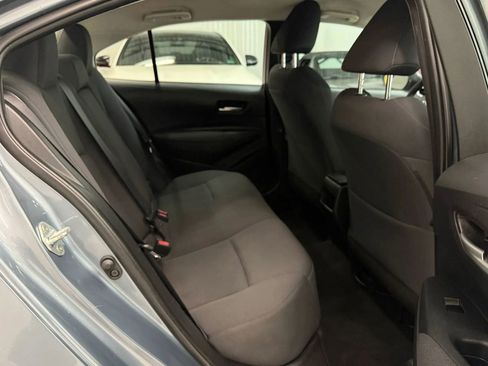 Used 2020 Toyota Corolla LE FWD image 22
