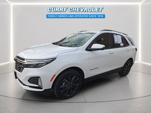 Used 2023 Chevrolet Equinox RS image 4